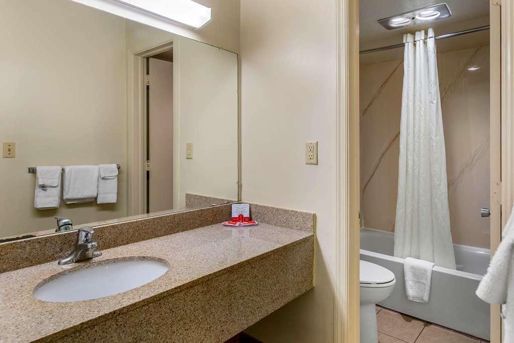Econo Lodge Northeast Reading Szoba fotó