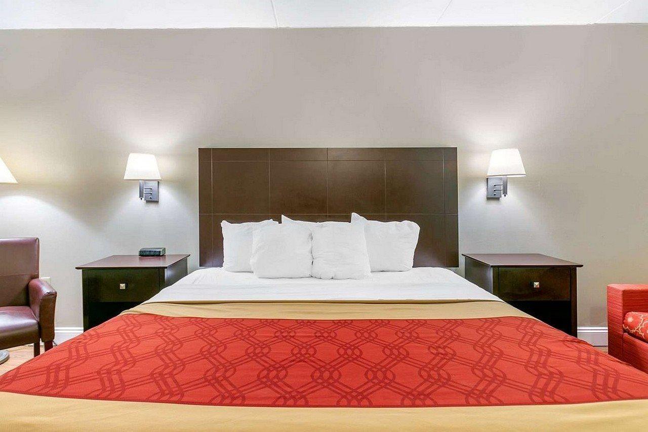 Econo Lodge Northeast Reading Kültér fotó