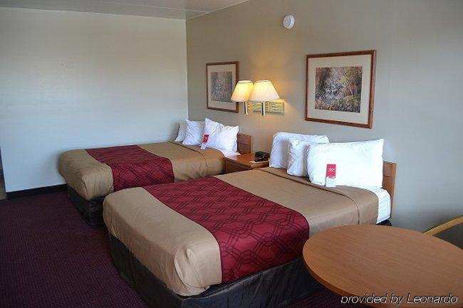Econo Lodge Northeast Reading Kültér fotó