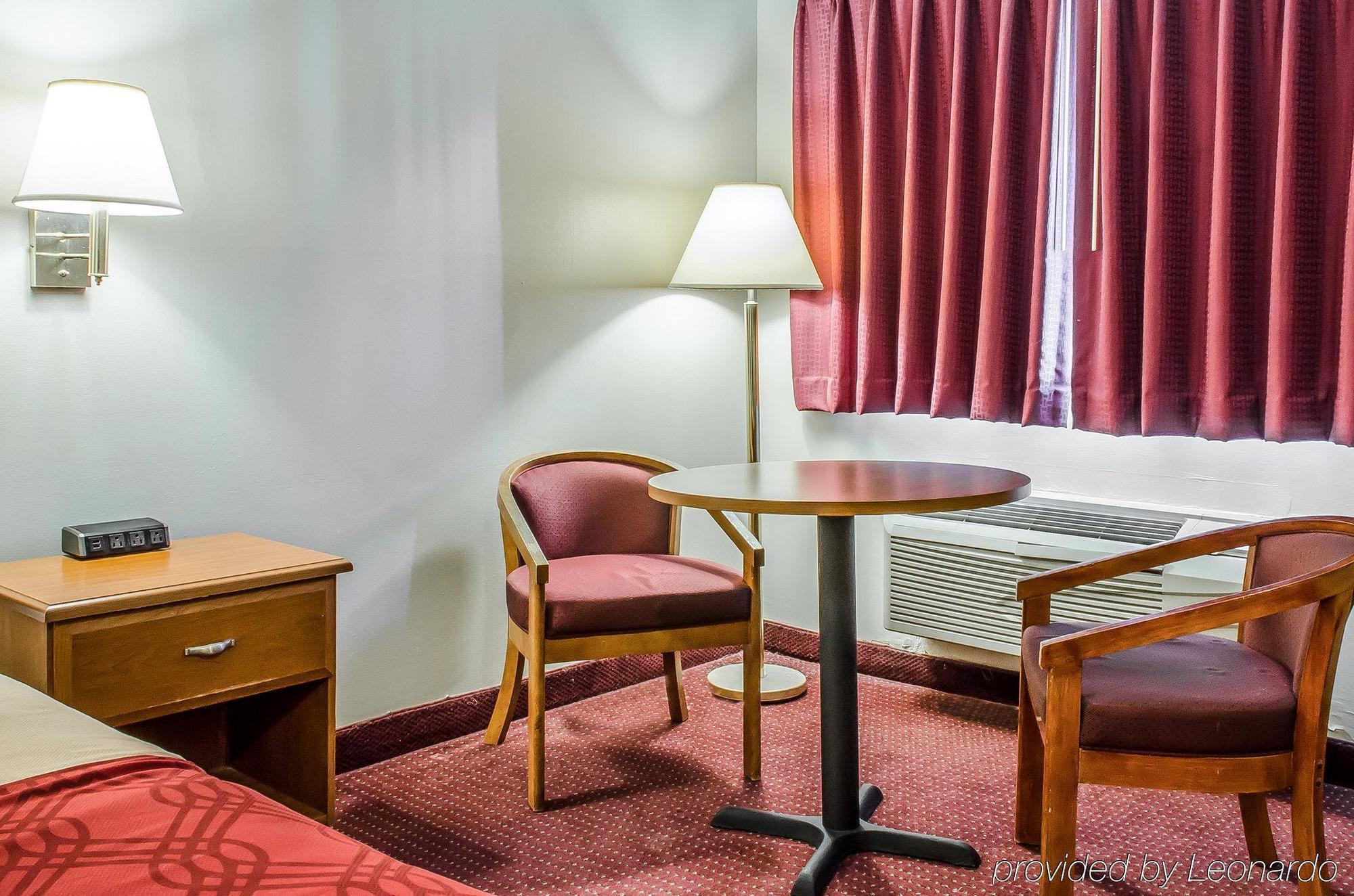 Econo Lodge Northeast Reading Kültér fotó